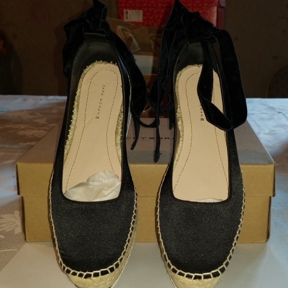 Zara Espadrille Ballet ankletie lace up platforms.